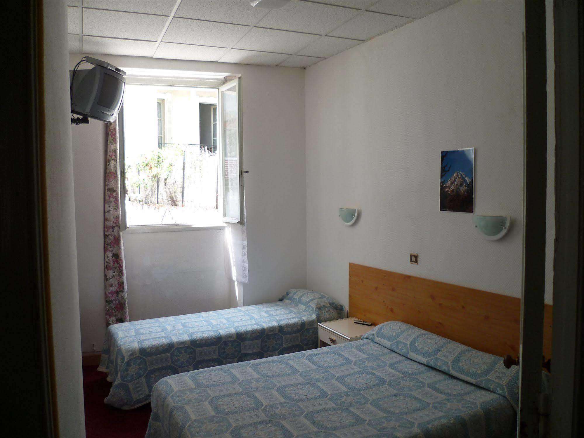 Hotel Marial Лурд Экстерьер фото